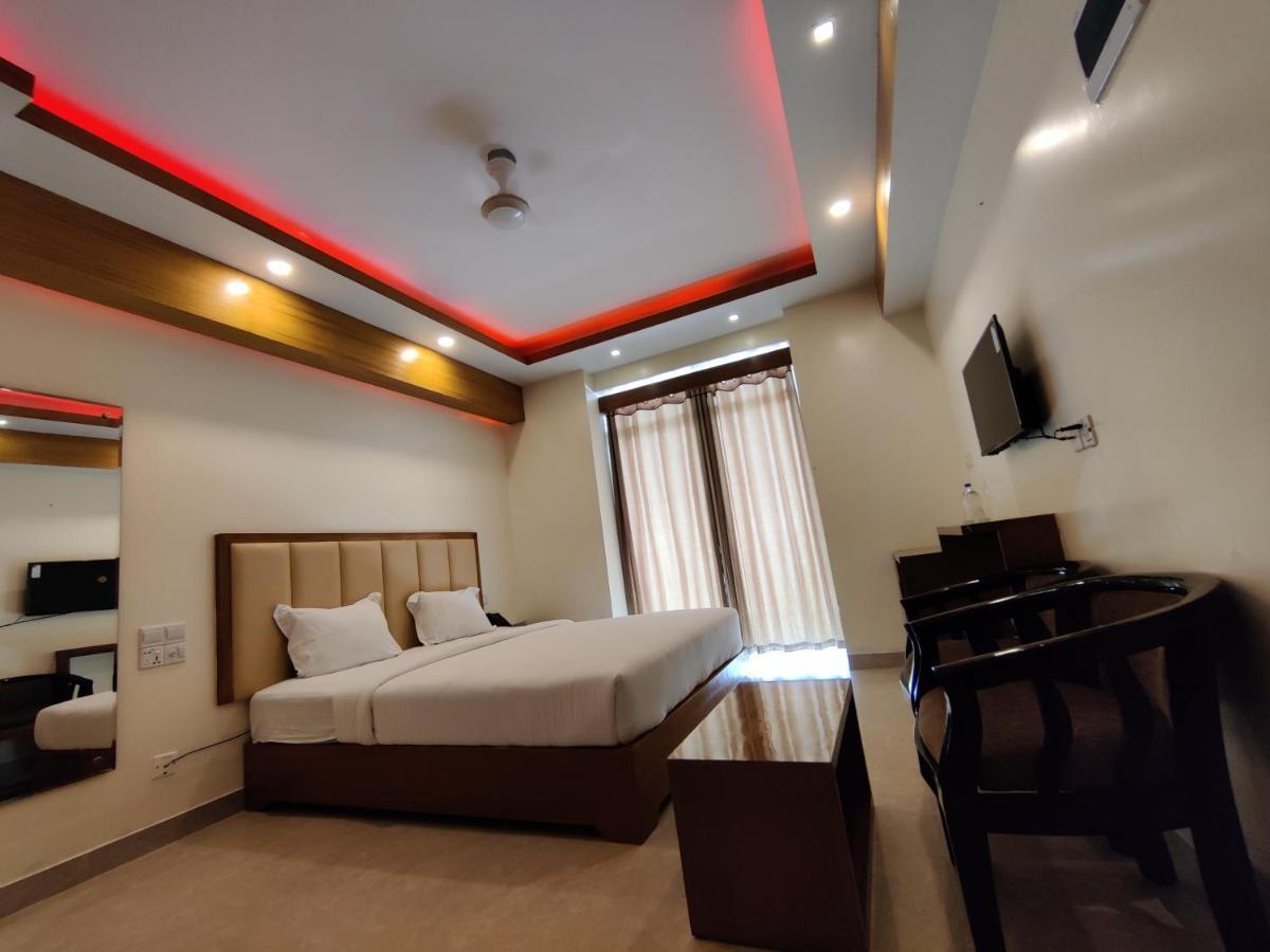 Hotel Sea Moon Кокс-Базар Екстер'єр фото