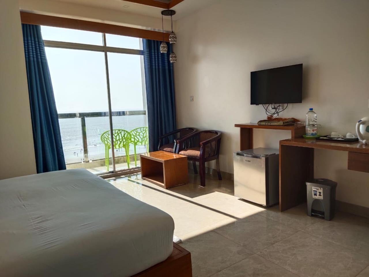 Hotel Sea Moon Кокс-Базар Екстер'єр фото